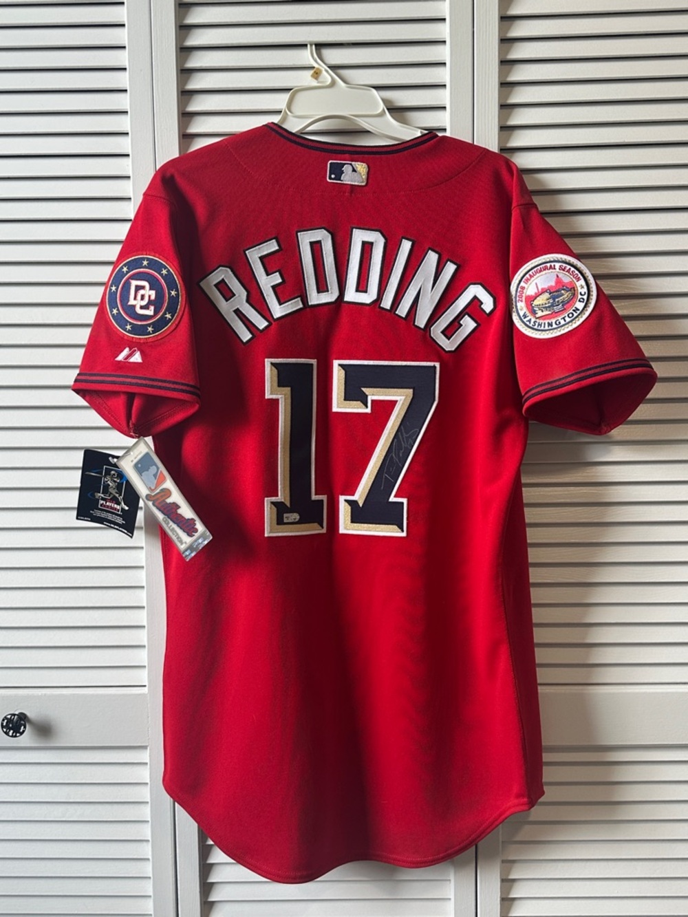 MLB Autographed Washington Nationals Tim Redding #17 Jersey